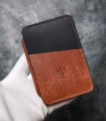 Portcard Talon Auto coffee și negru bicolor, vedere frontală gol, logo embosat, cusătură coffee, piele naturală, handmade România