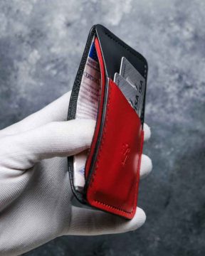 portcard talon auto rosu