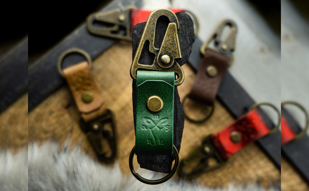 breloc chei piele naturala